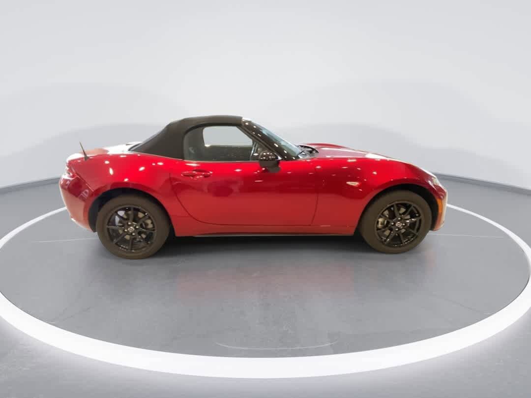 Used 2023 MAZDA MX-5 Miata Sport RWD image 9