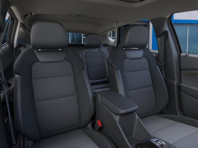 New 2026 Chevrolet Trax LT w/ Sunroof Package FWD image 16