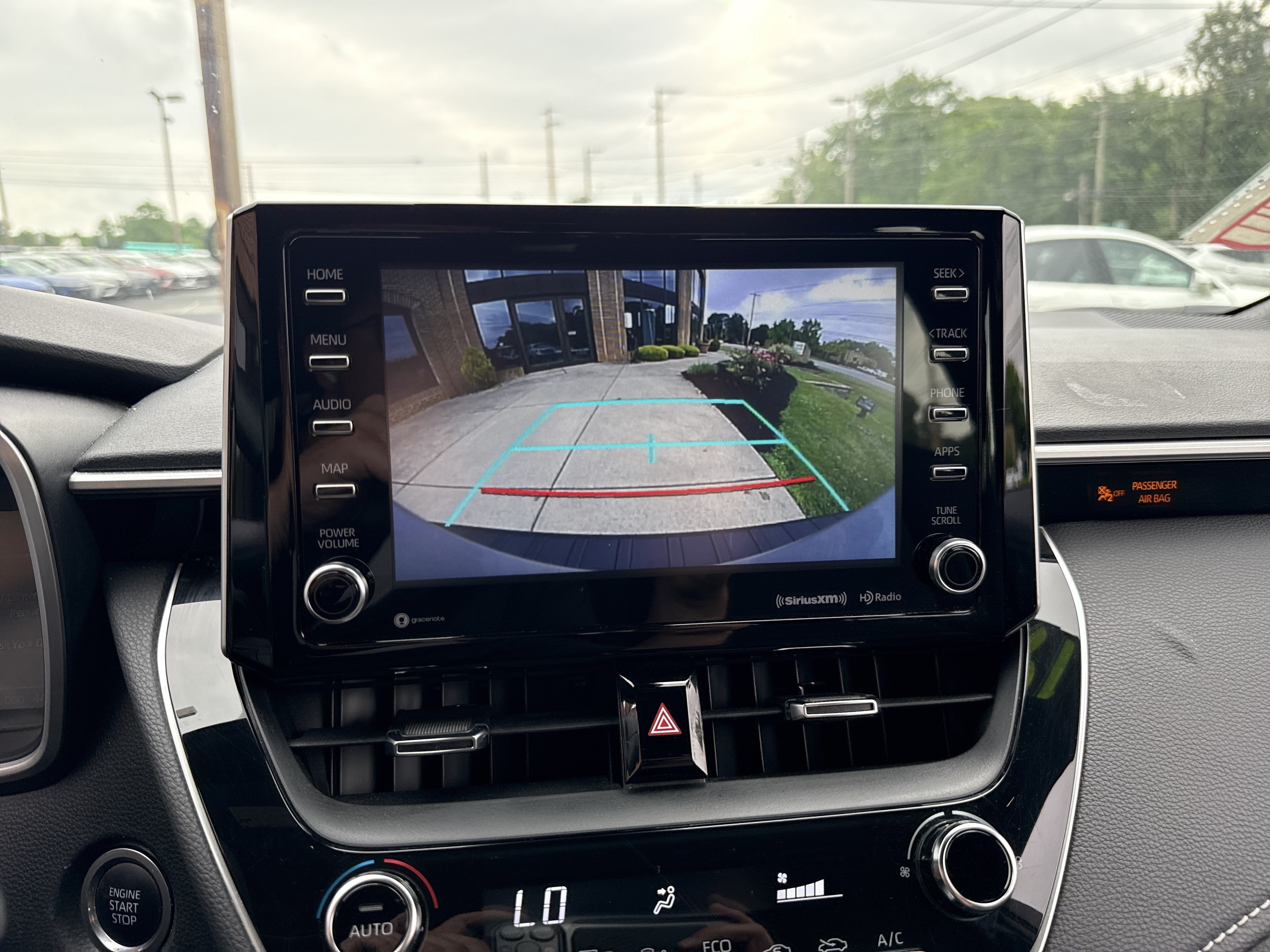 Used 2019 Toyota Corolla SE w/ SE Option Package FWD image 26