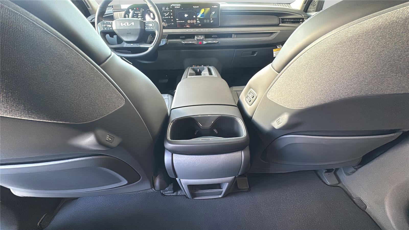 New 2026 Kia EV9 Light RWD image 30