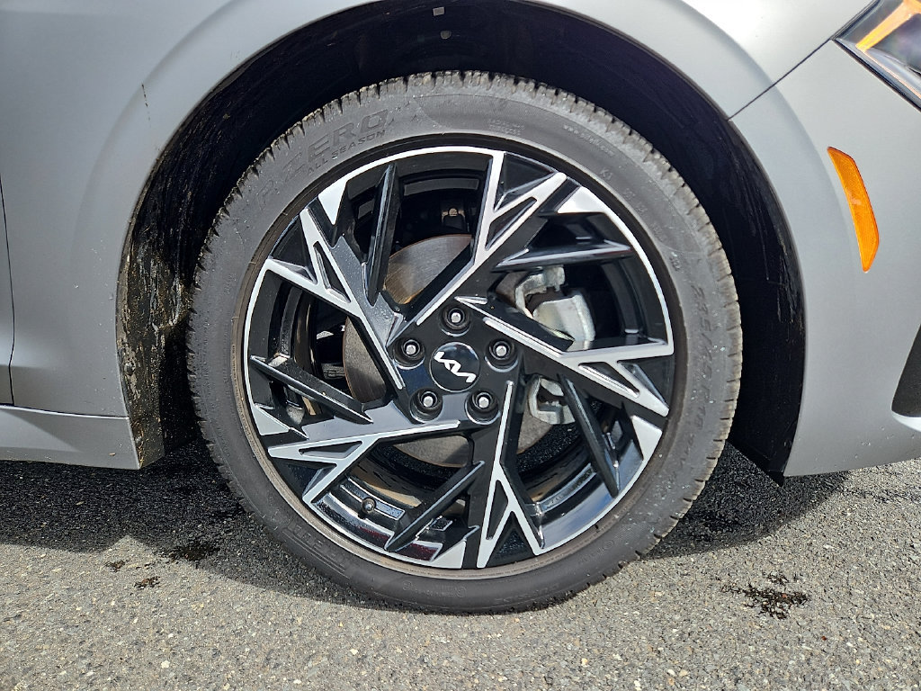 Certified 2025 Kia K5 GT-Line w/ GT-Line Premium Package AWD/4WD image 9