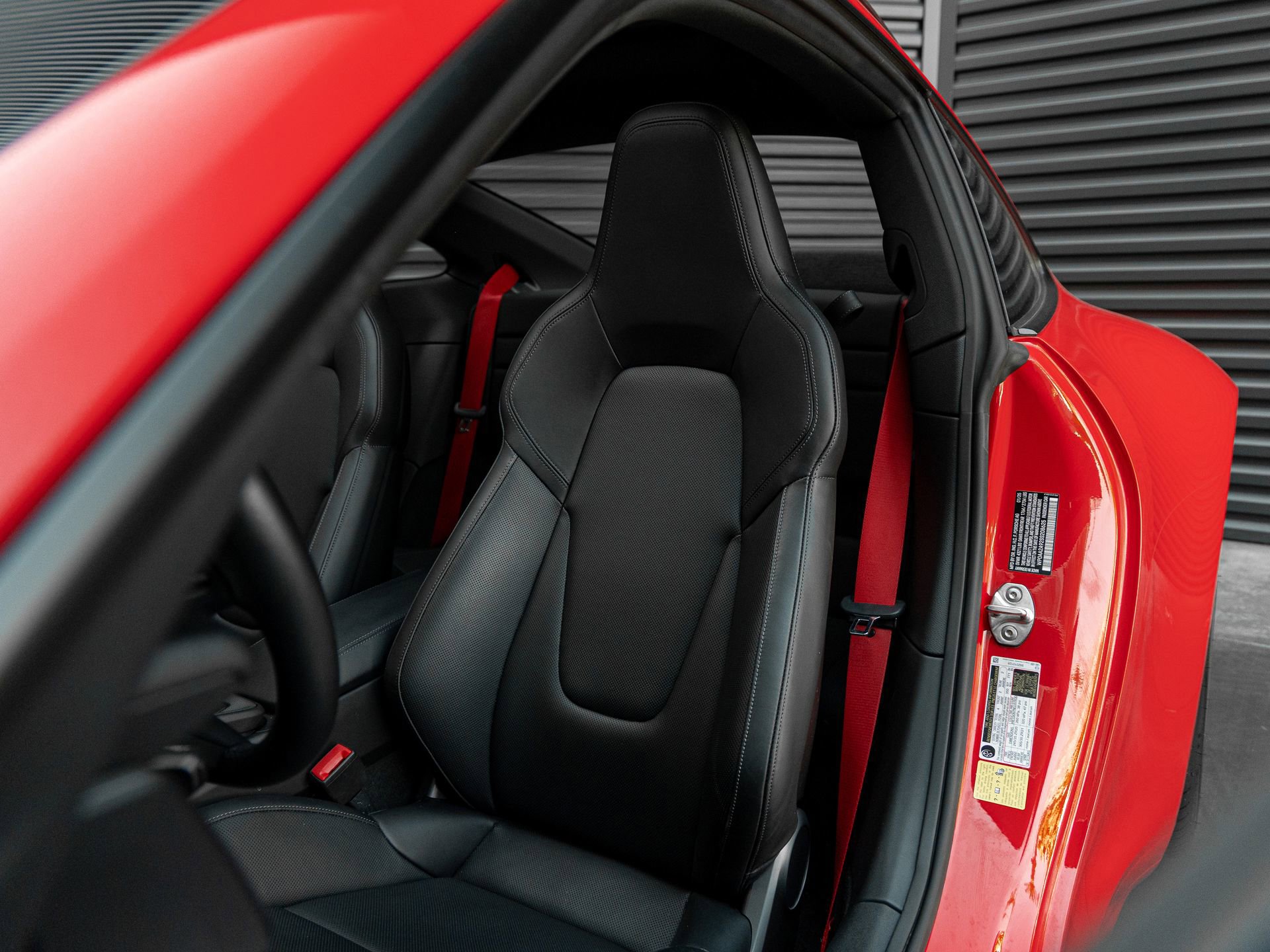 Certified 2025 Porsche 911 Carrera T RWD image 5