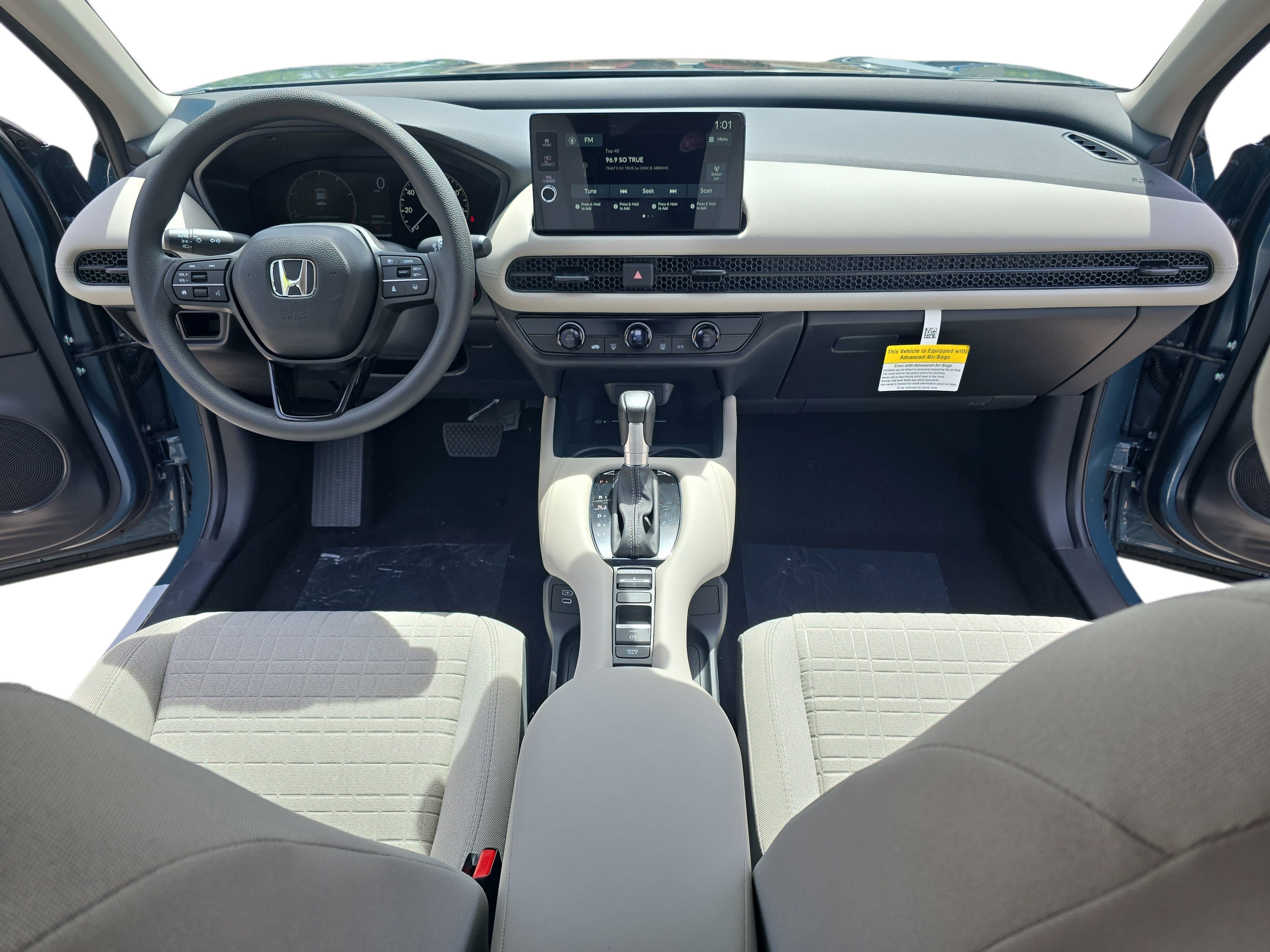 New 2026 Honda HR-V LX image 9