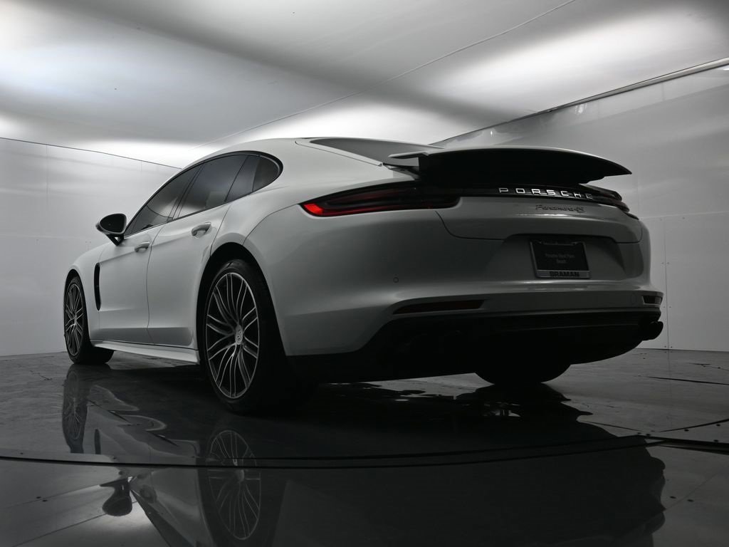Used 2018 Porsche Panamera 4S image 45