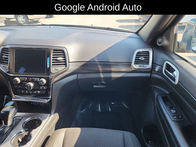 Used 2021 Jeep Grand Cherokee Laredo AWD/4WD image 24