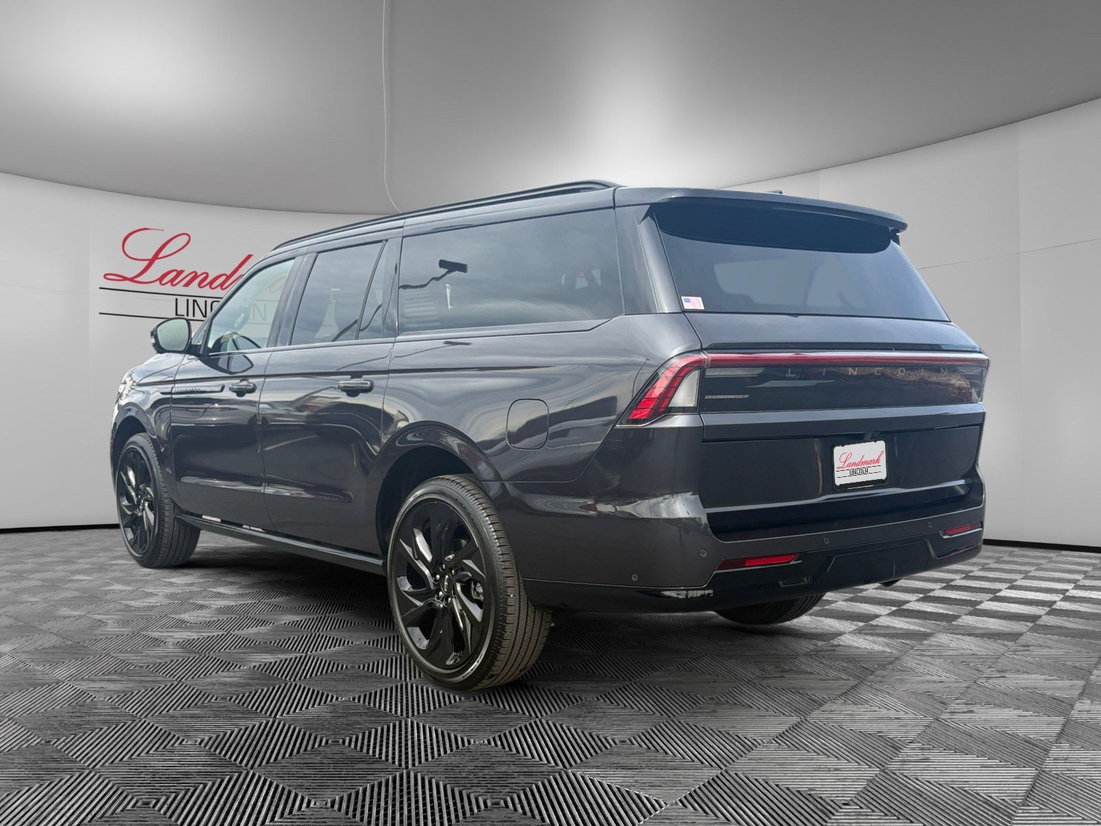 Certified 2025 Lincoln Navigator L Black Label image 3