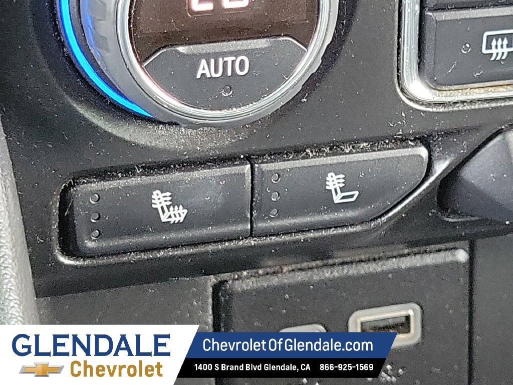 Used 2022 Chevrolet Suburban LT RWD image 29