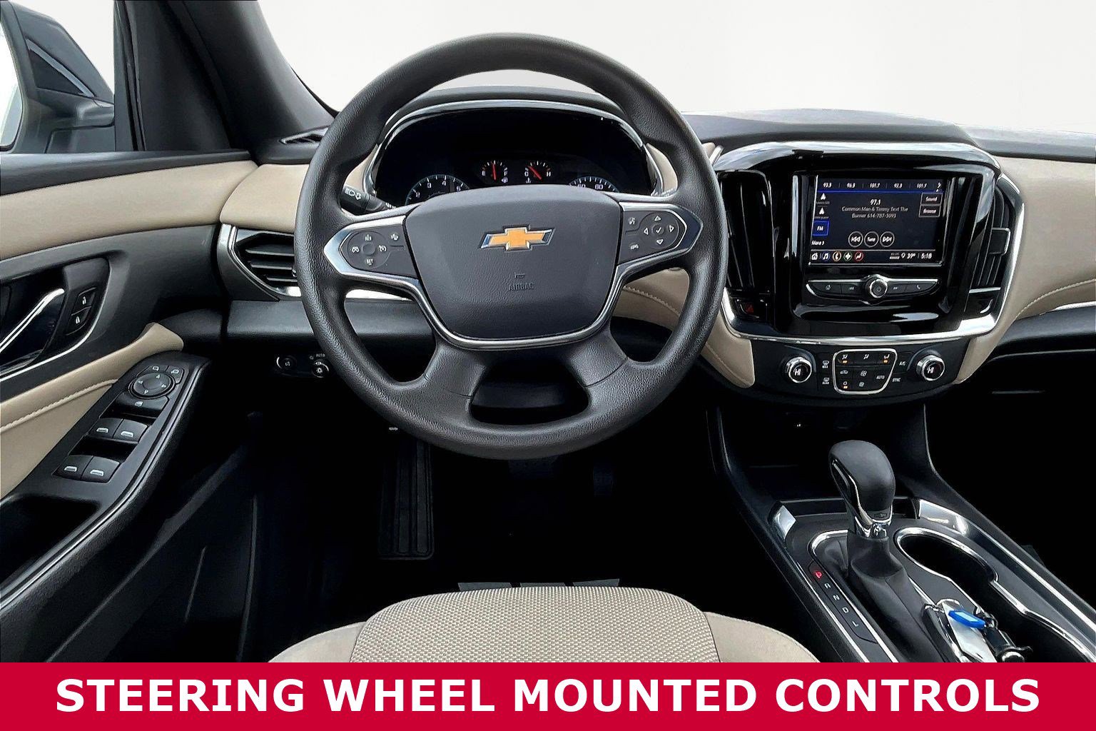 Used 2023 Chevrolet Traverse LS image 9