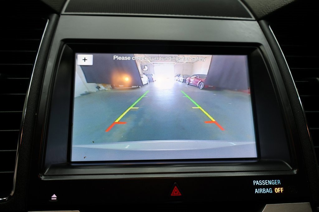 Used 2019 Ford Taurus Limited image 22