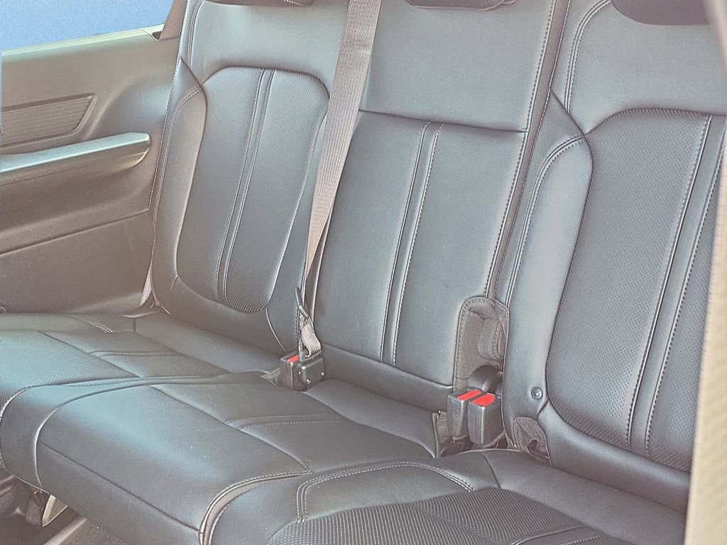 New 2026 Jeep Grand Wagoneer L Limited w/ Convenience Group I image 17