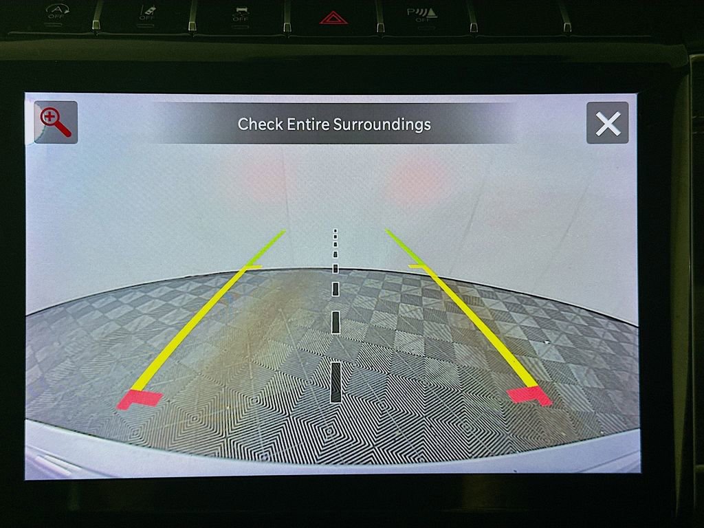 Used 2024 Jeep Grand Cherokee Limited image 20