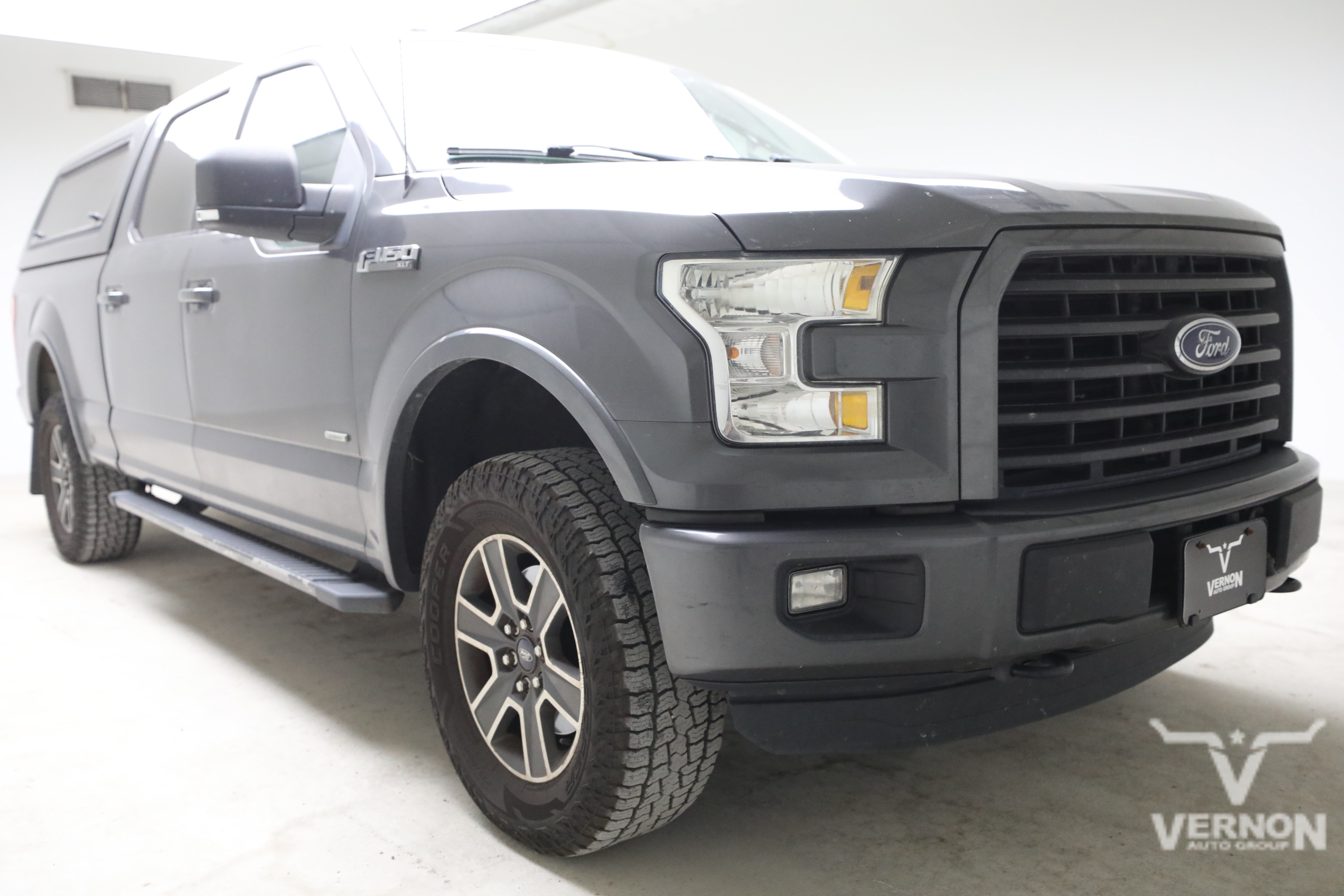 Used 2016 Ford F150 XLT w/ Equipment Group 302A Luxury AWD/4WD image 6
