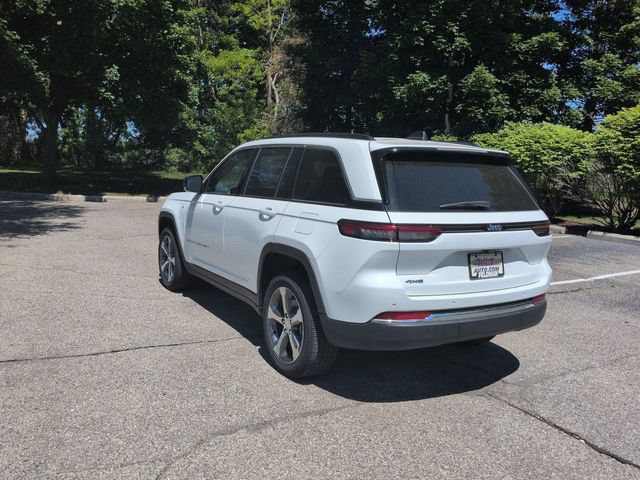 Used 2024 Jeep Grand Cherokee Limited 4xe AWD/4WD image 5
