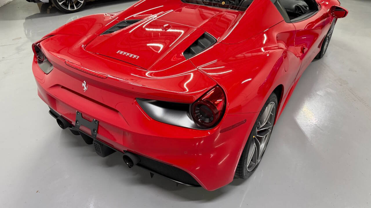 Used 2019 Ferrari 488 Spider RWD image 18