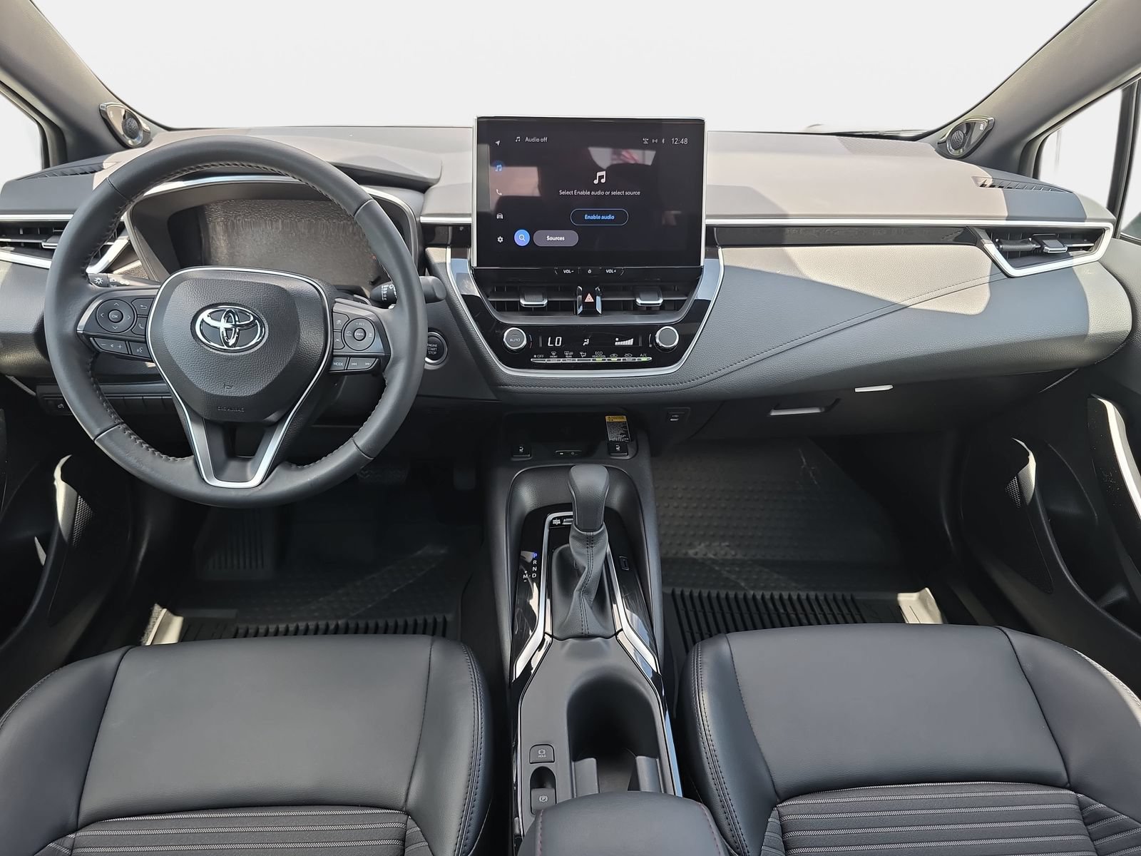 Used 2025 Toyota Corolla XSE FWD image 9