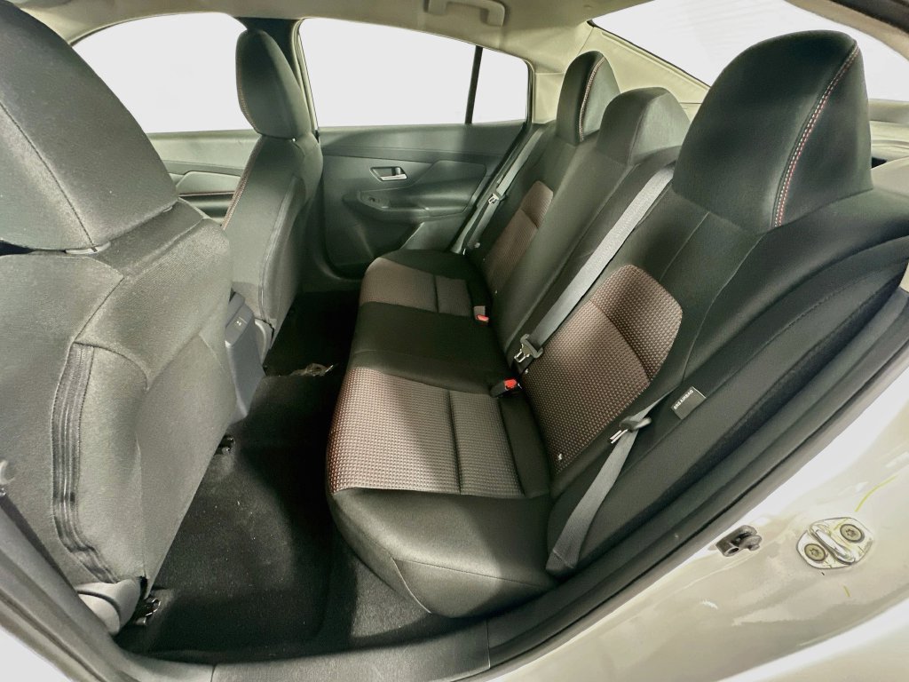 New 2027 Nissan Sentra SR w/ Floor Mat Package FWD image 30