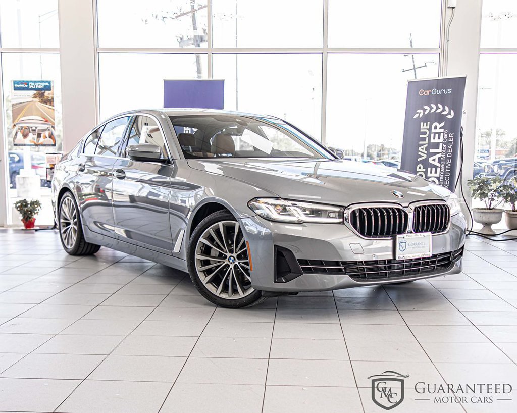 Used 2023 BMW 530i xDrive w/ Convenience Package AWD/4WD image 3