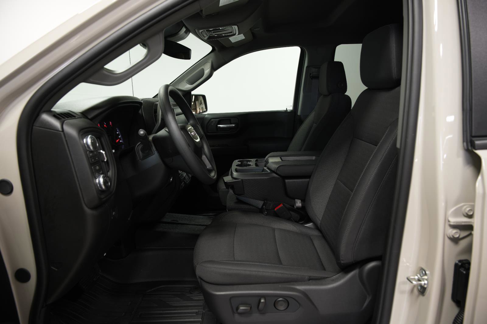 New 2026 GMC Sierra 1500 Pro w/ Graphite Edition image 24