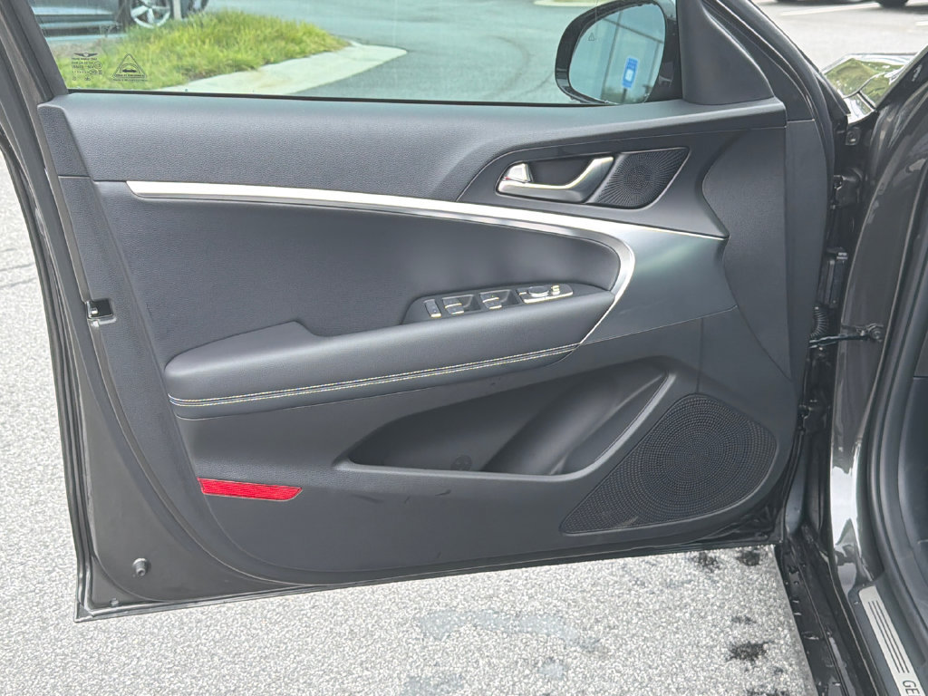 New 2026 Genesis G70 2.5T RWD image 12