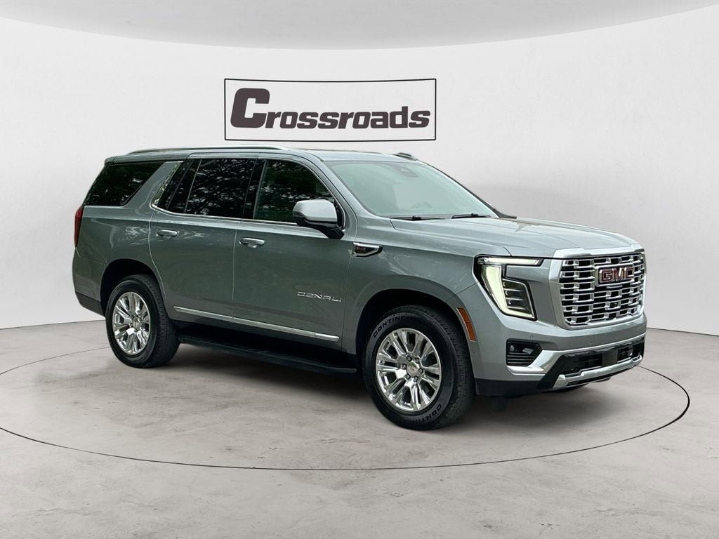 Used 2025 GMC Yukon Denali AWD/4WD image 7