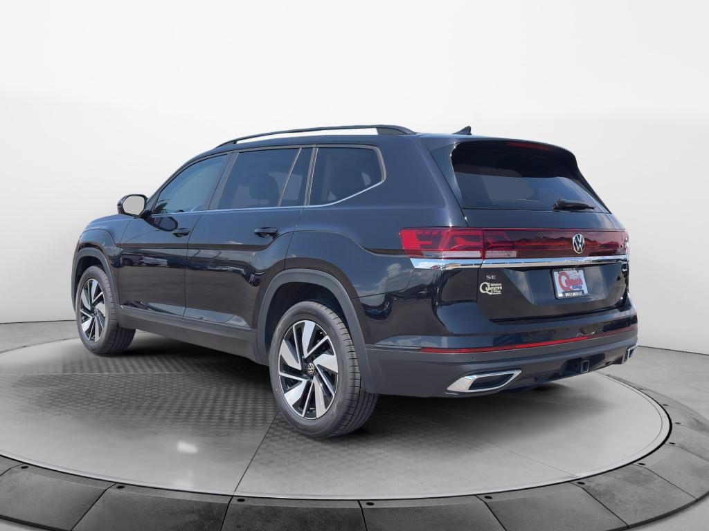 Used 2026 Volkswagen Atlas SE AWD/4WD image 3