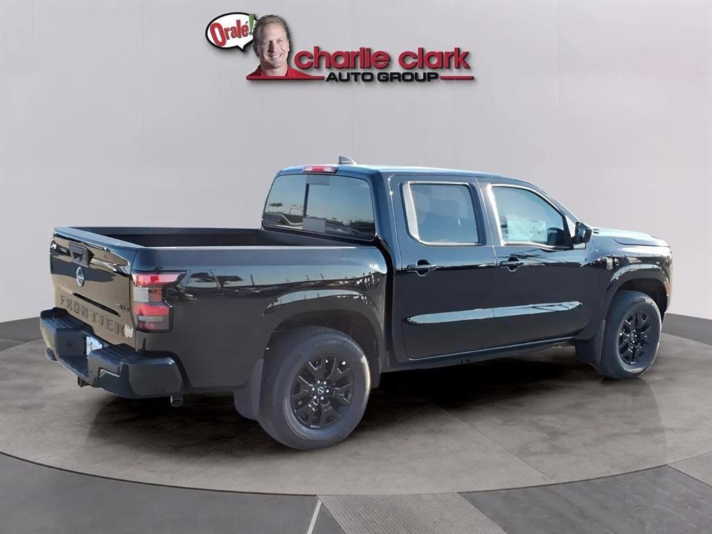 New 2026 Nissan Frontier SV image 5