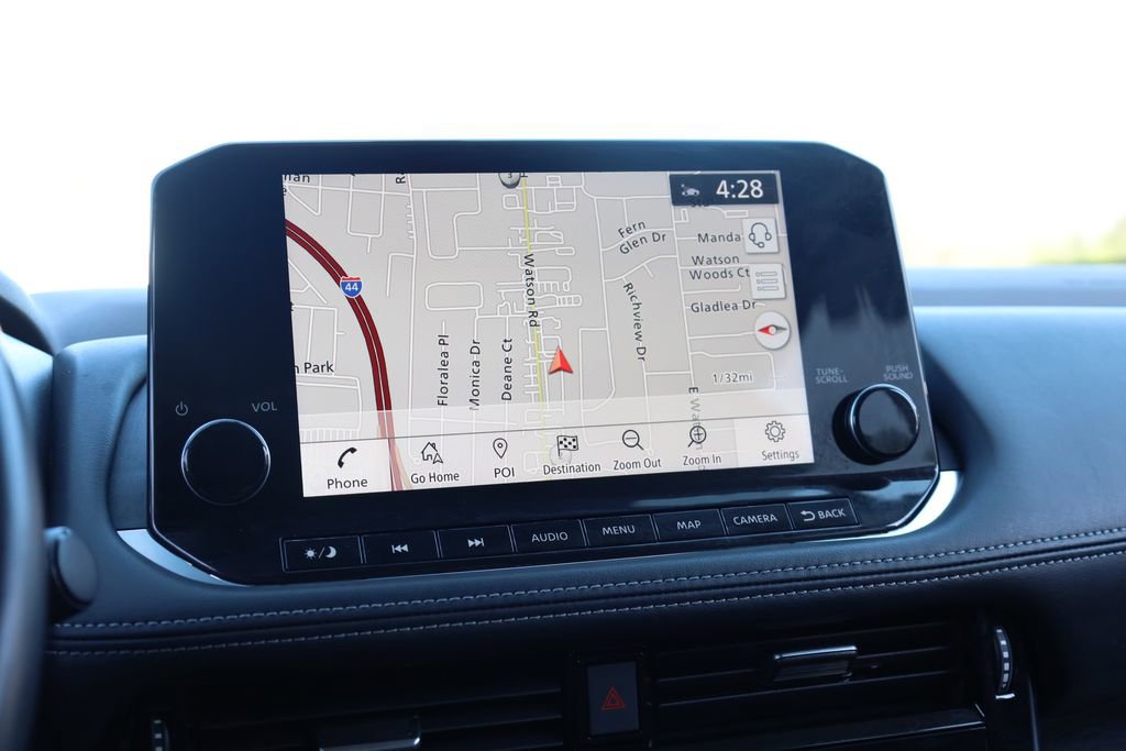 Used 2021 Nissan Rogue Platinum image 13