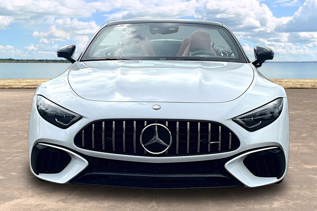 Used 2023 Mercedes-Benz SL 55 AMG 4MATIC image 2