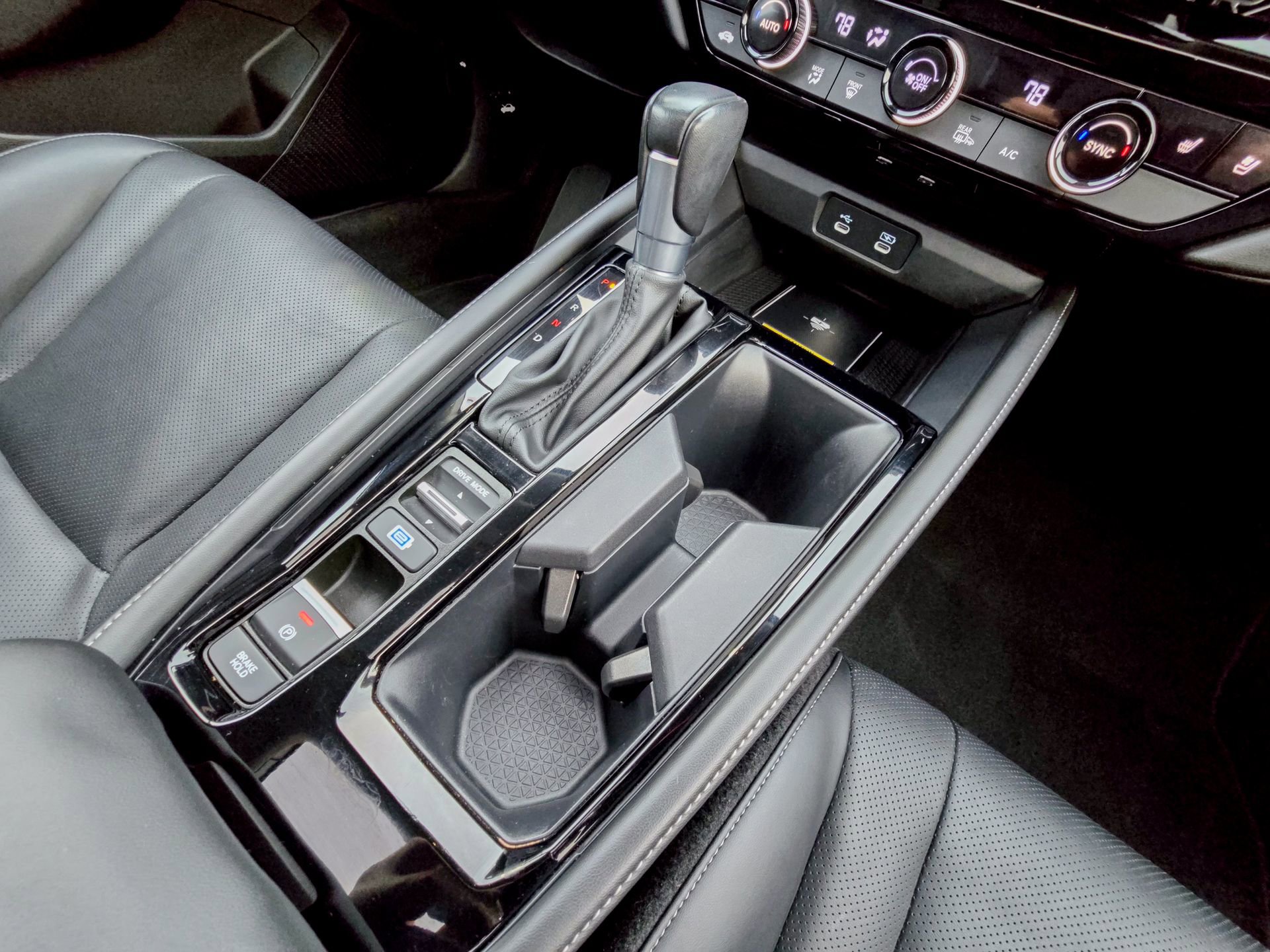 Used 2023 Honda Accord Touring image 16