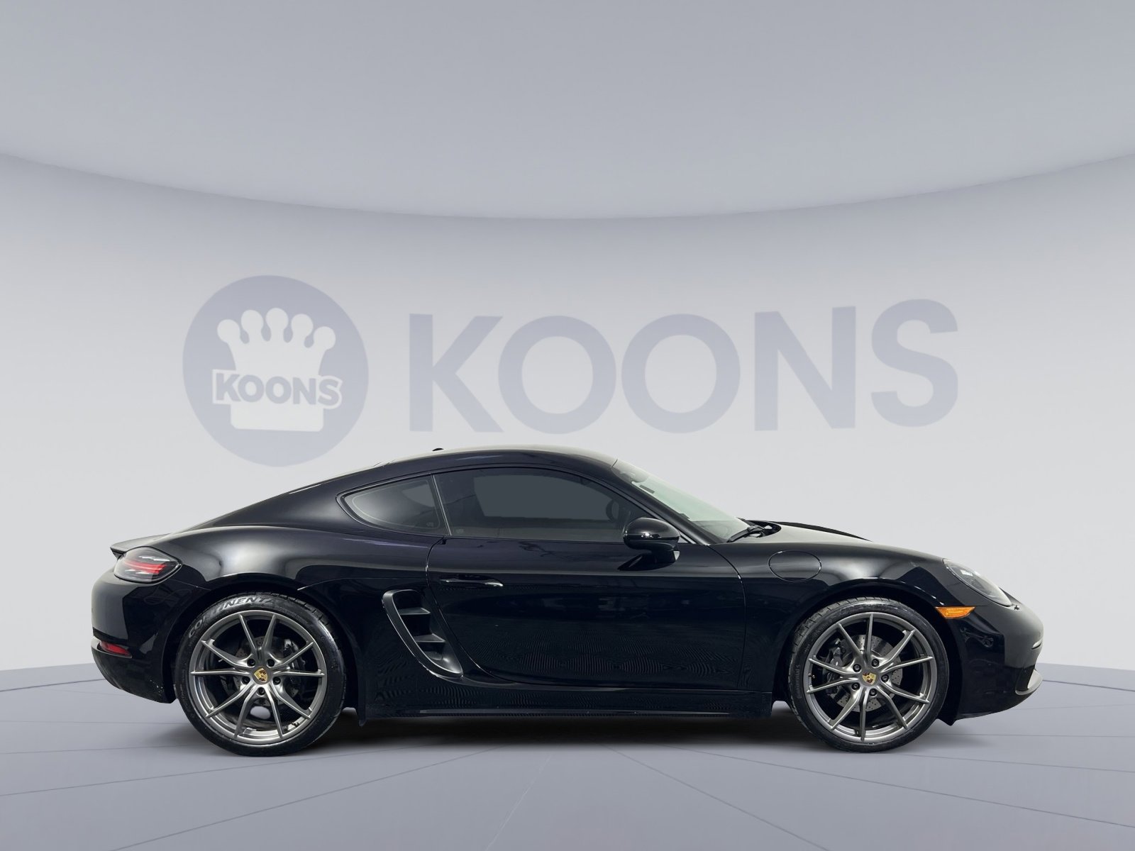 Used 2017 Porsche 718 Cayman image 8