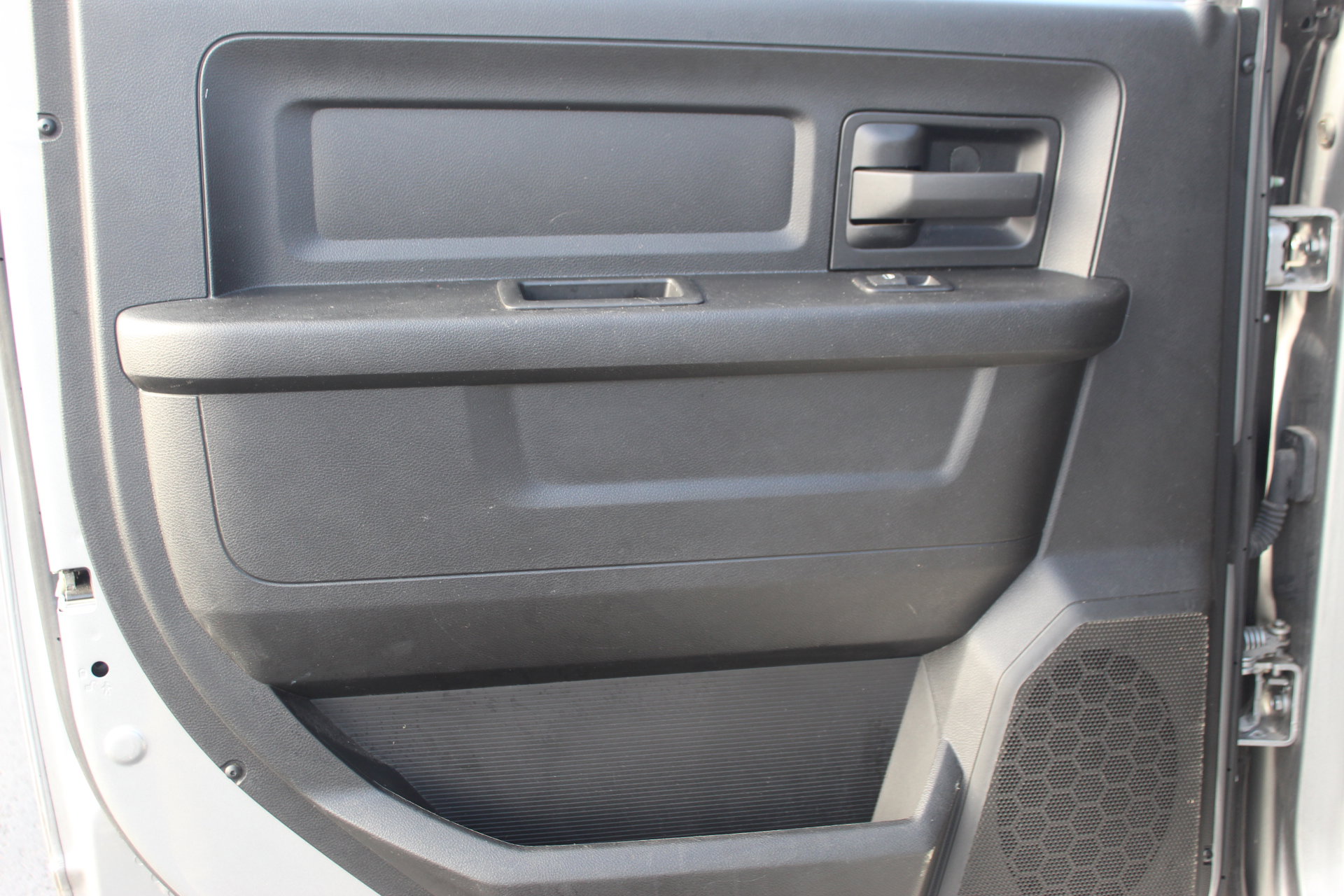 Used 2022 RAM 2500 Tradesman w/ Chrome Appearance Group image 24