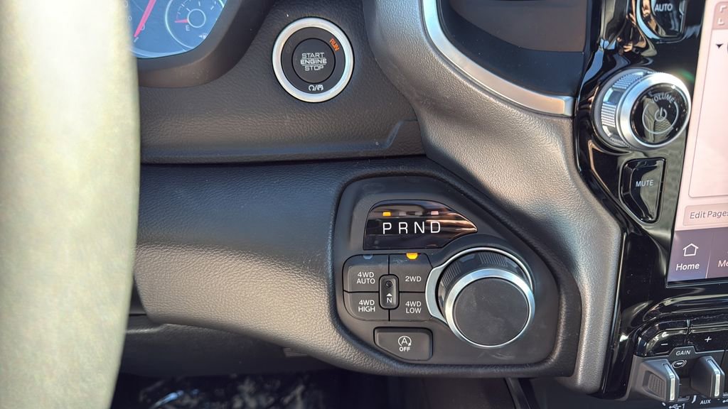 New 2026 RAM 1500 Big Horn AWD/4WD image 31