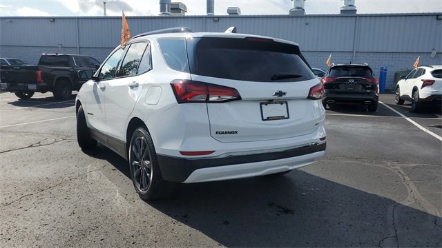 Used 2022 Chevrolet Equinox RS w/ LPO, Floor Liner Package image 25