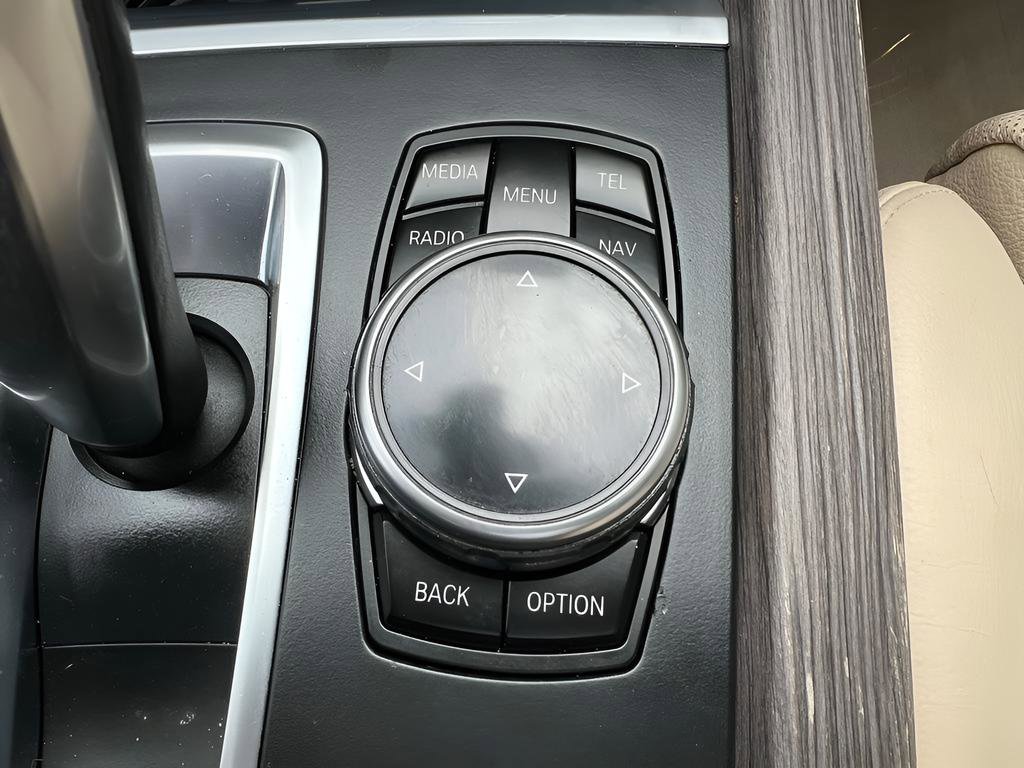 Used 2015 BMW X5 xDrive35d image 58