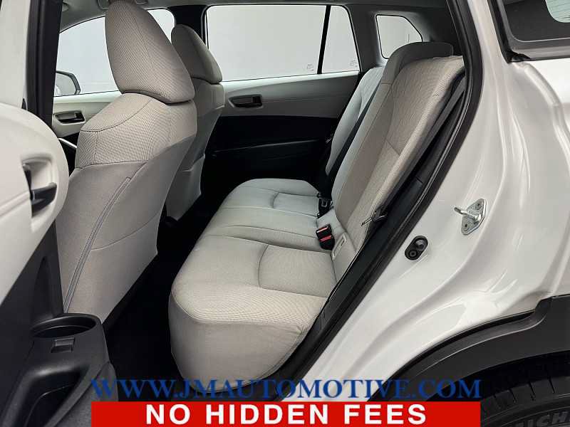 Used 2023 Toyota Corolla Cross L AWD/4WD image 14