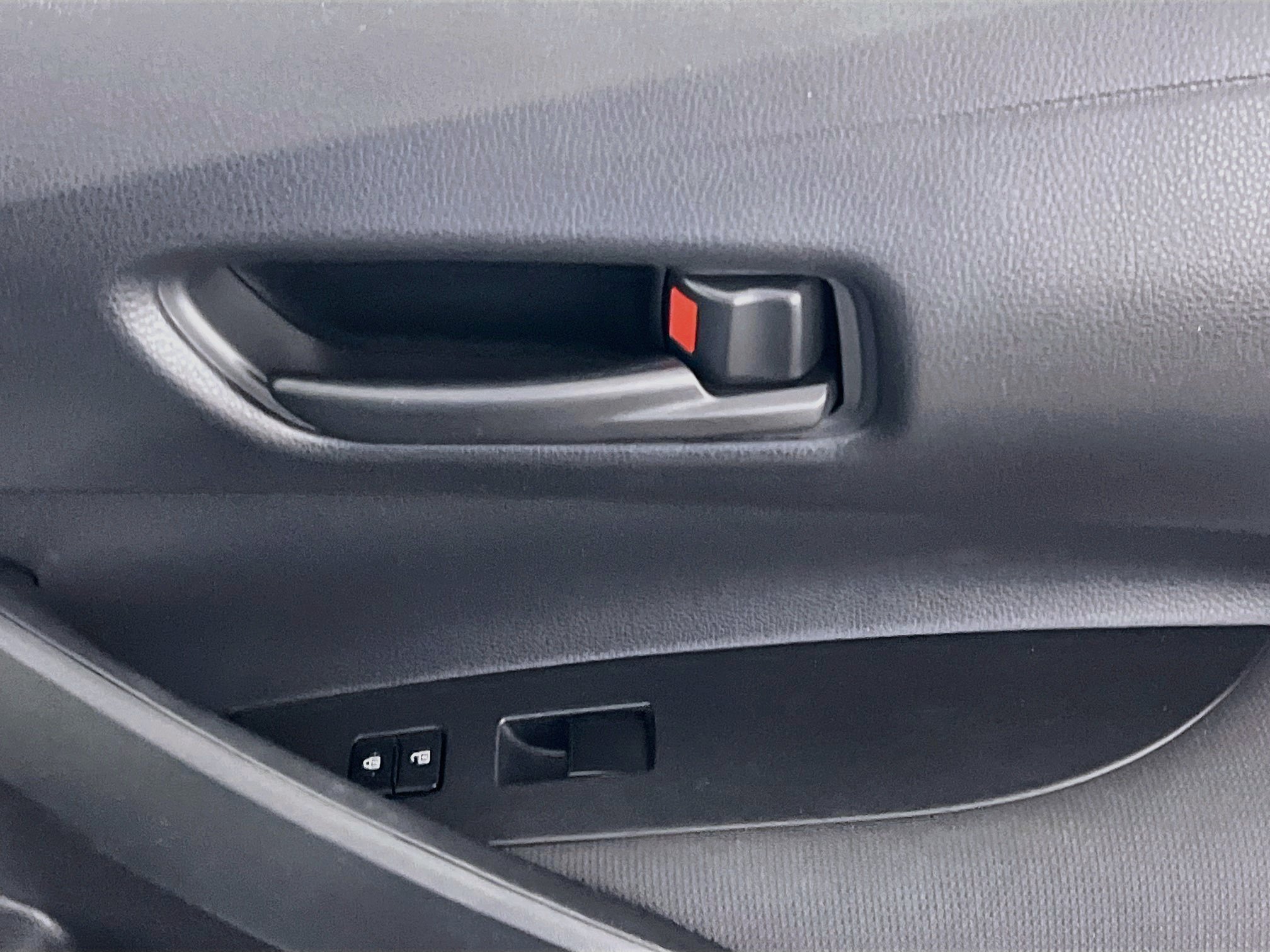 Used 2022 Toyota Corolla LE FWD image 31