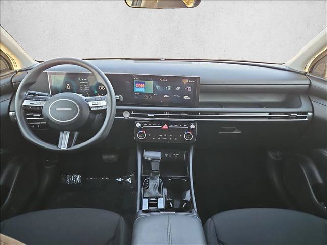 Used 2025 Hyundai Tucson SEL FWD image 17