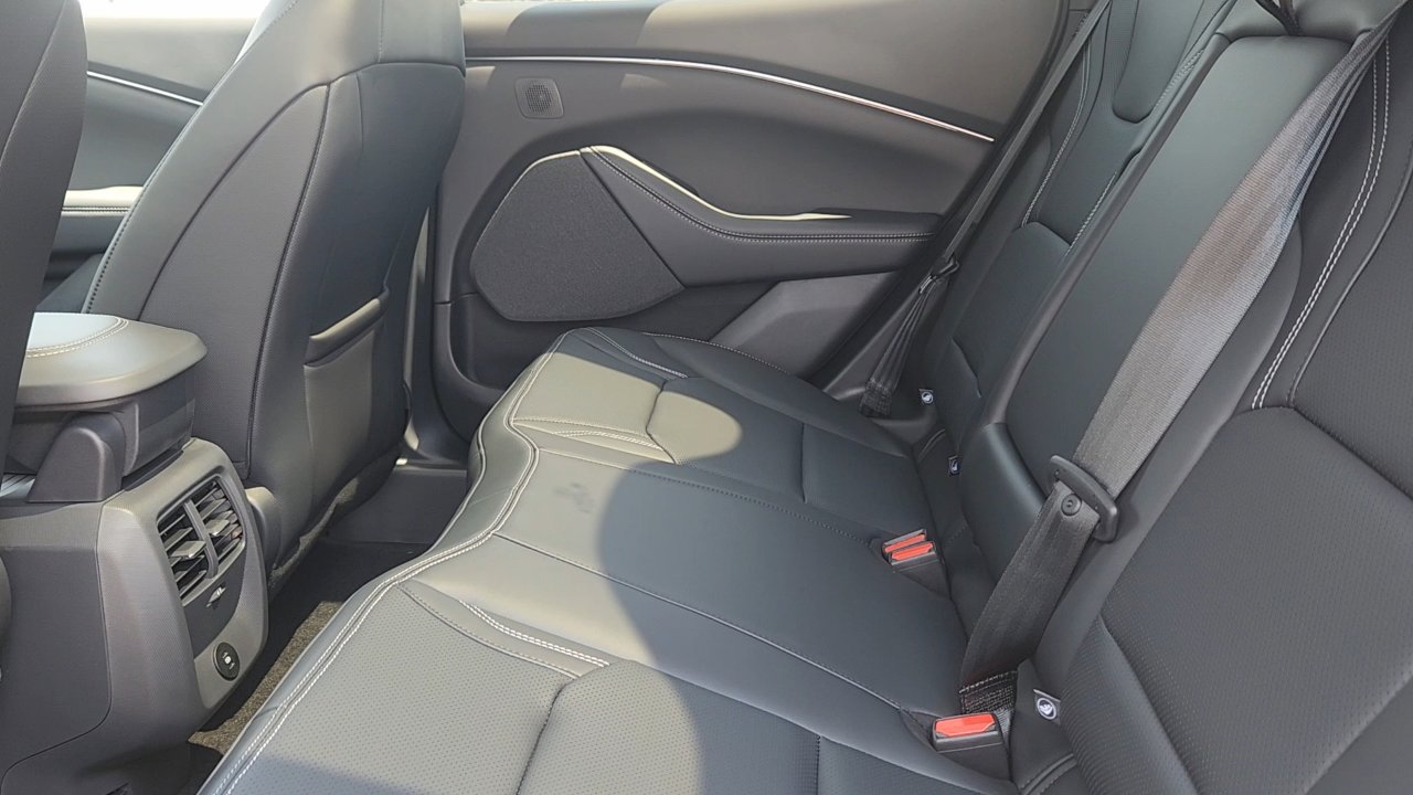 New 2025 Ford Mustang Mach-E Premium image 19