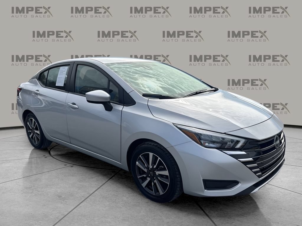Used 2025 Nissan Versa SV FWD image 7