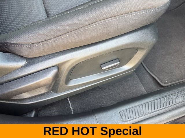 Used 2023 Ford Explorer XLT image 42