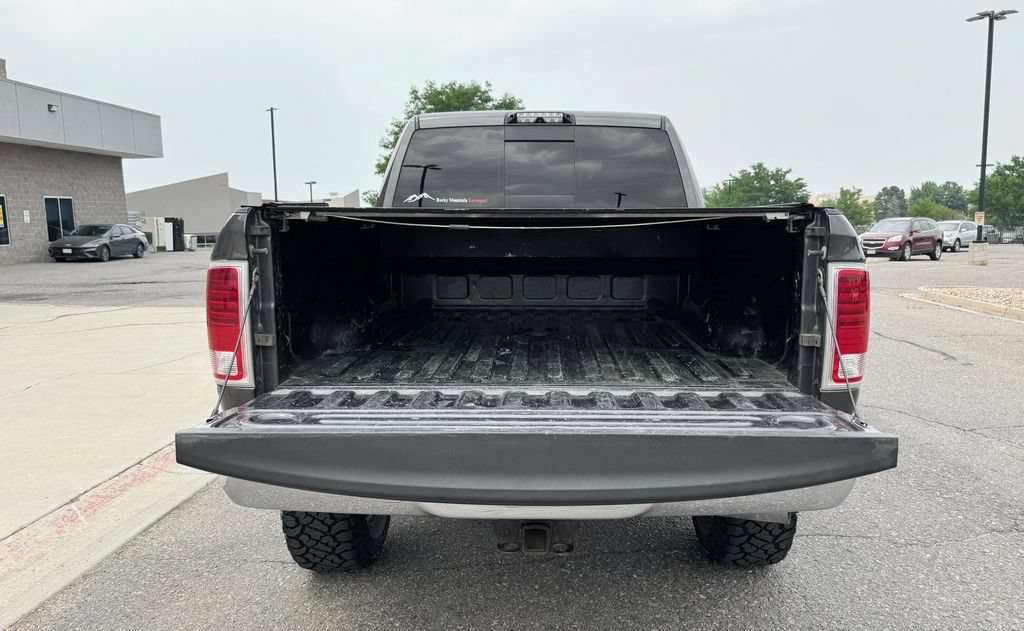 Used 2017 RAM 2500 Laramie w/ Convenience Group AWD/4WD image 9