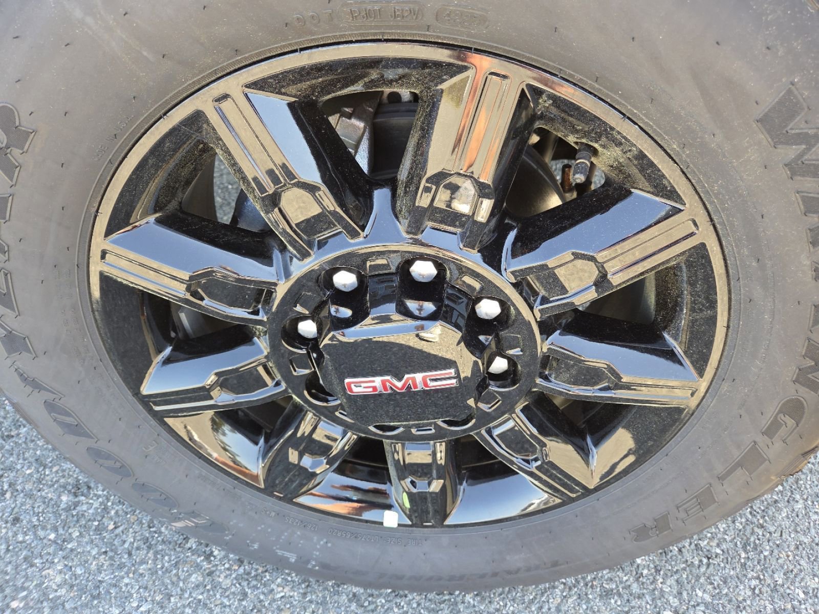 New 2026 GMC Sierra 2500 AT4 w/ AT4 Premium Plus Package image 6