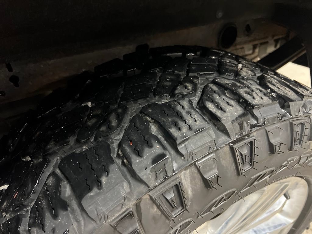 Certified 2018 Chevrolet Silverado 1500 High Country image 11