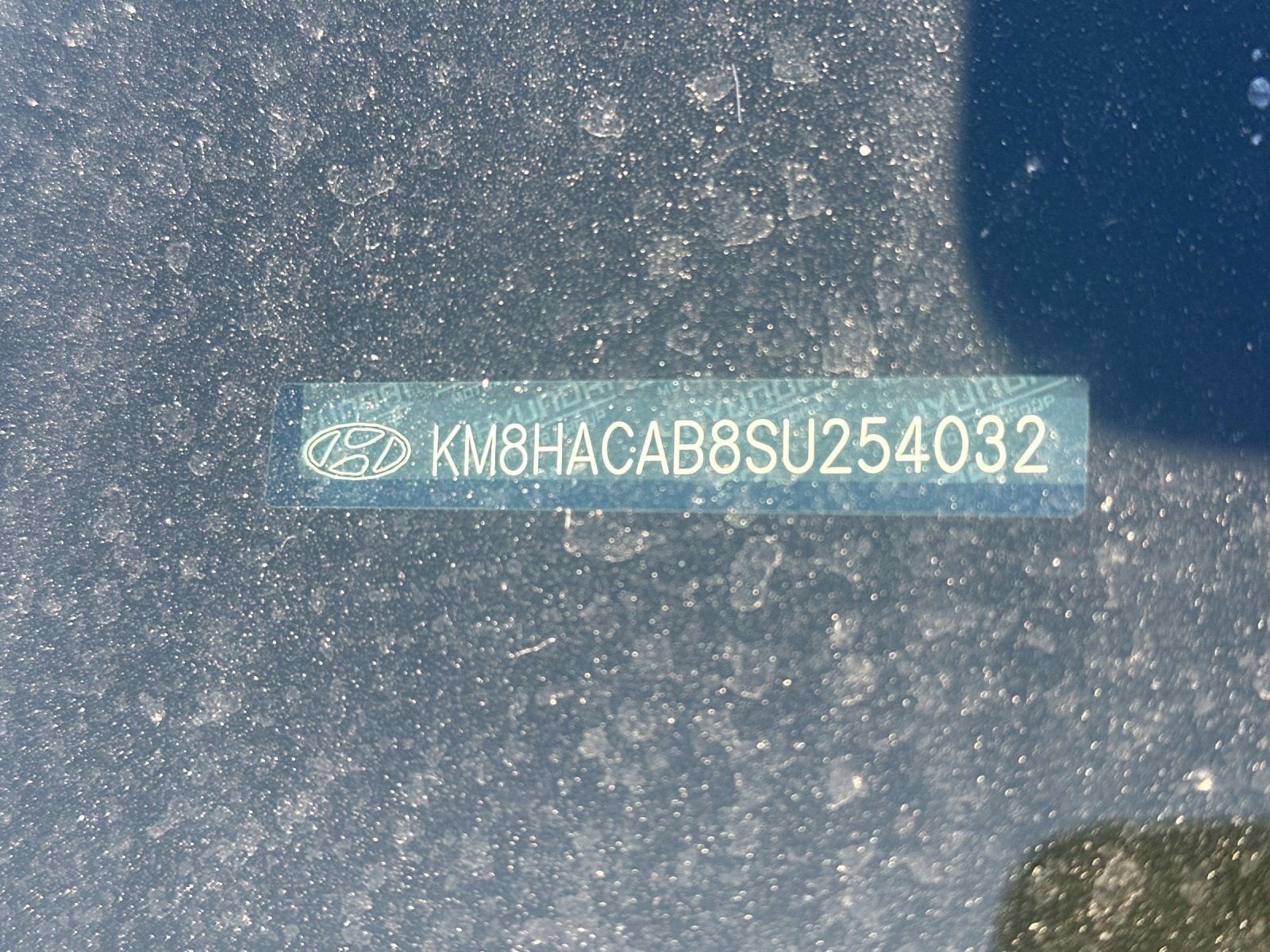 Certified 2025 Hyundai Kona SE AWD/4WD image 2