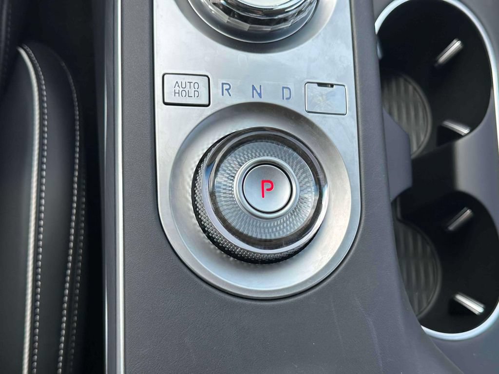 New 2025 Genesis Electrified GV70 w/ Prestige Package AWD/4WD image 19