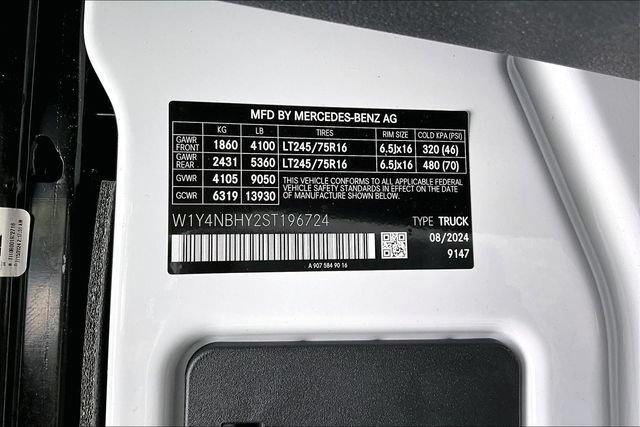Used 2025 Mercedes-Benz Sprinter 2500 image 11