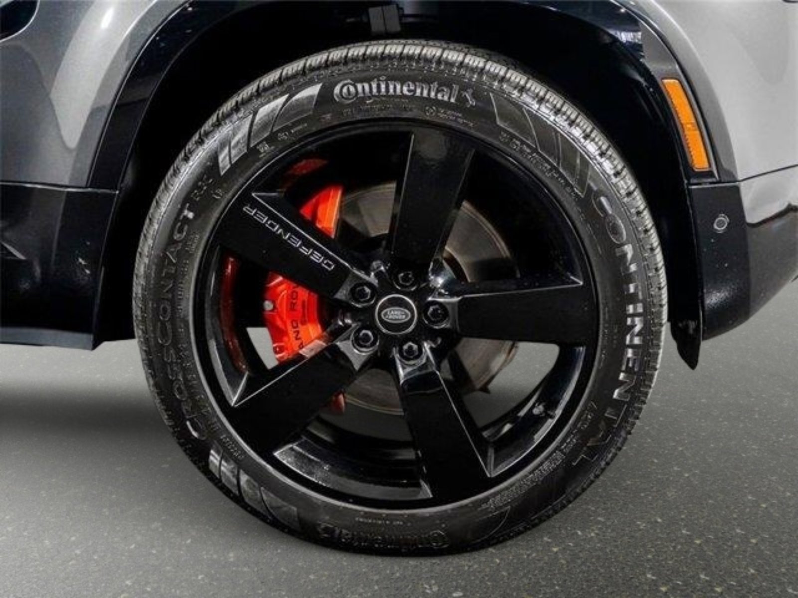 Used 2023 Land Rover Defender 130 X image 6