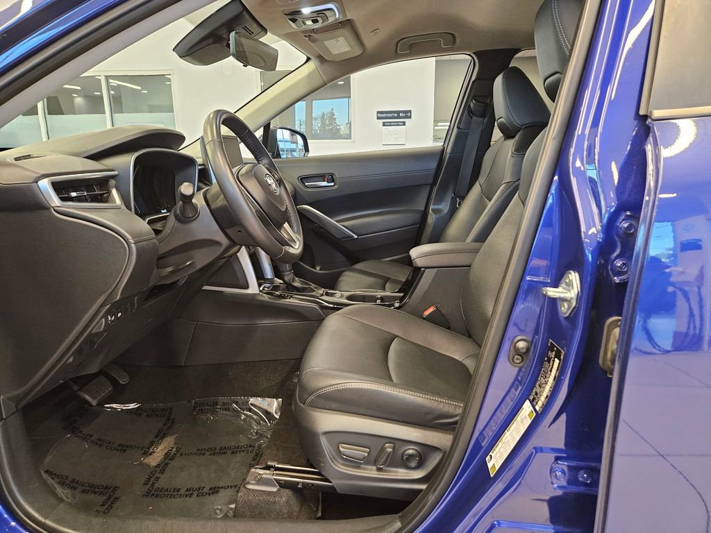 Used 2024 Toyota Corolla Cross XLE image 14