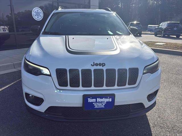 Used 2022 Jeep Cherokee Latitude w/ Sun & Sound Group image 2