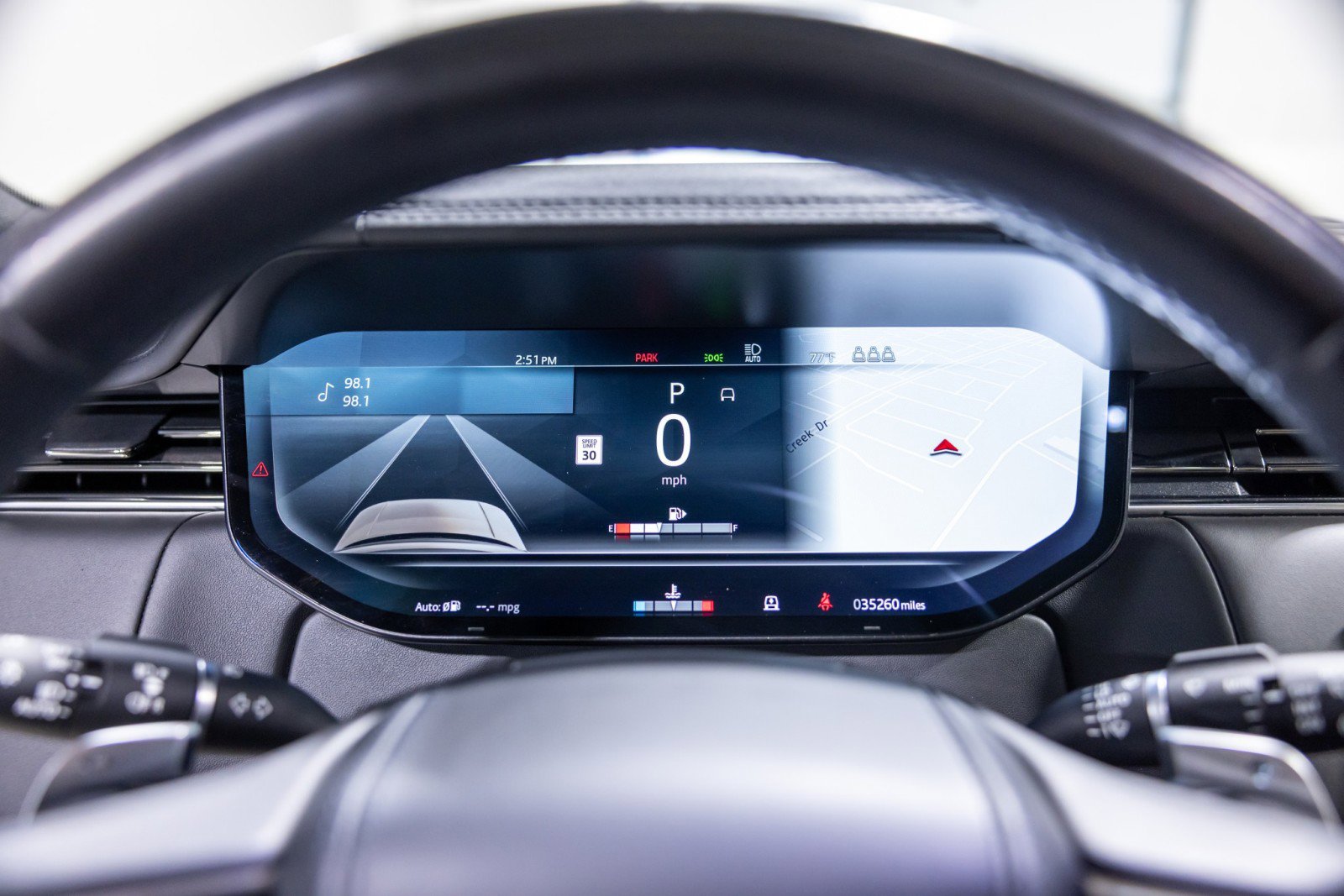 Used 2023 Land Rover Range Rover SE image 37